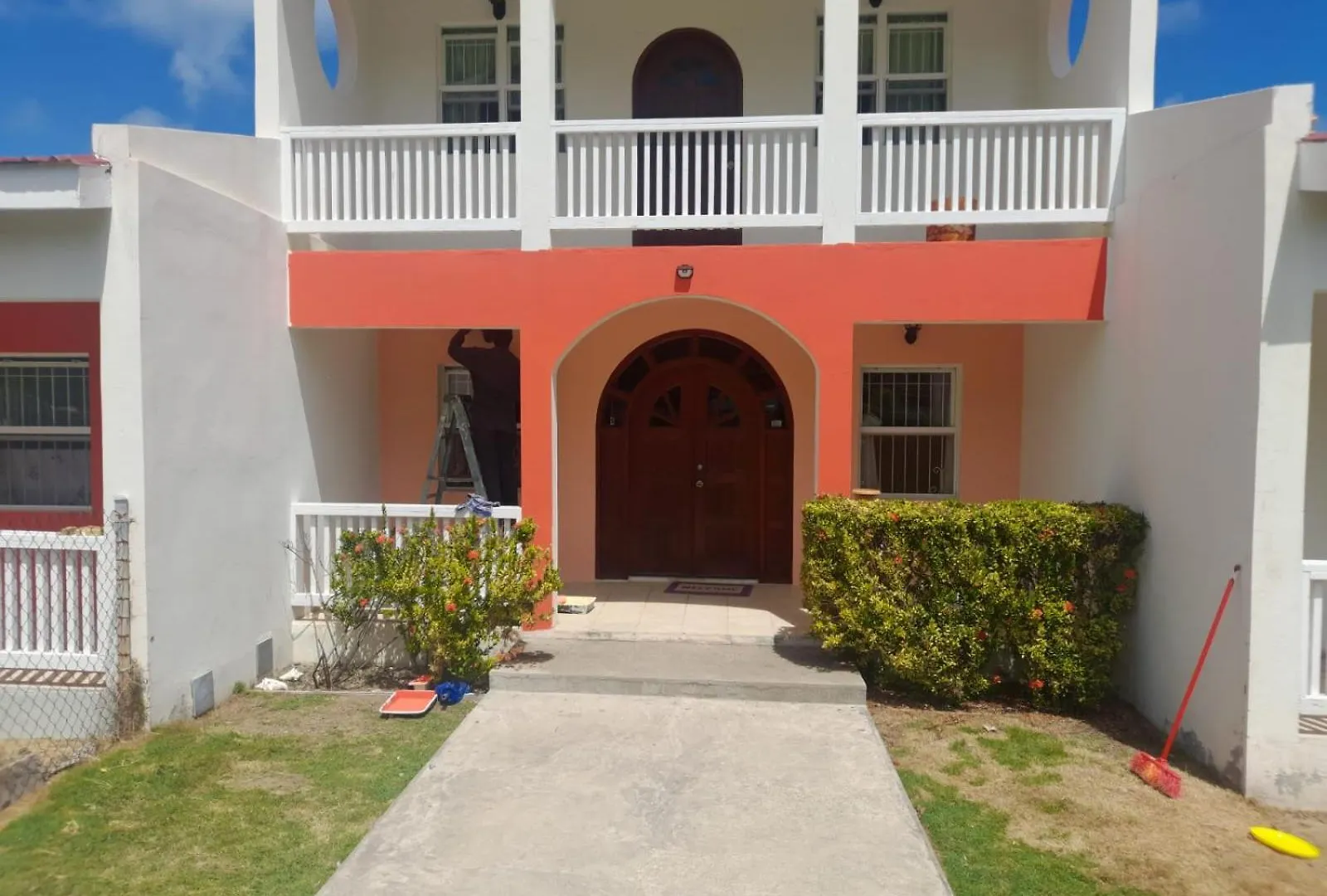 Apartamento Halfmoon Bay Pink Butterfly Frigate Bay